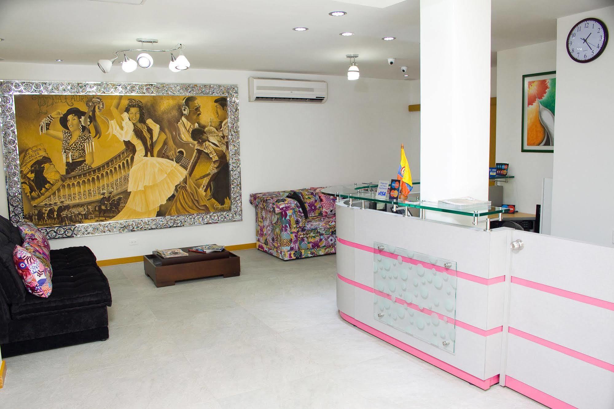 San Antonio Plaza 4*