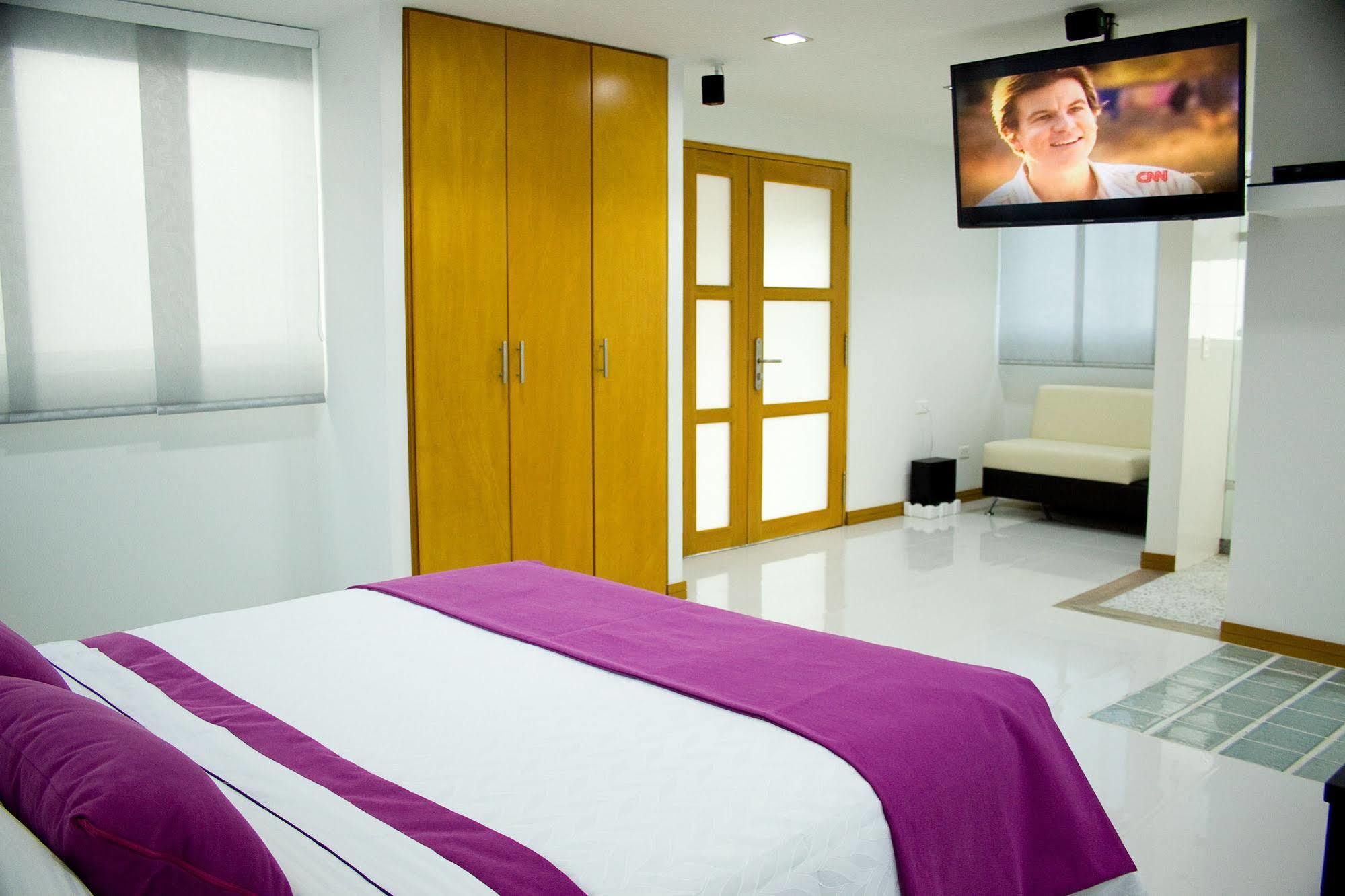 San Antonio Plaza 4* Cali